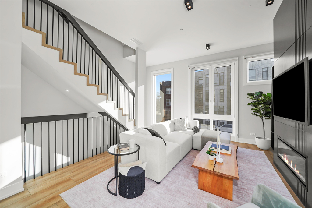 4246 W Belmont Avenue - Photo 6