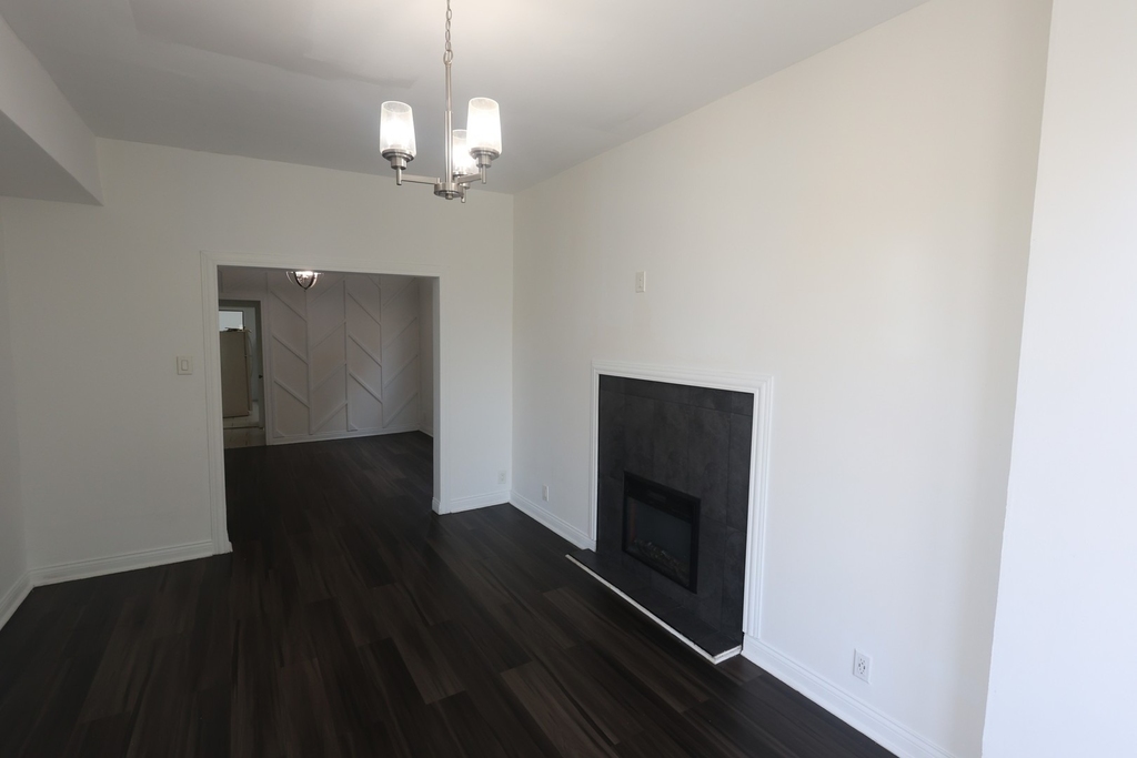 3532 W Van Buren Street - Photo 1