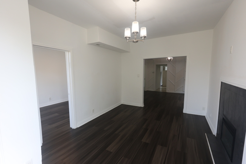 3532 W Van Buren Street - Photo 2