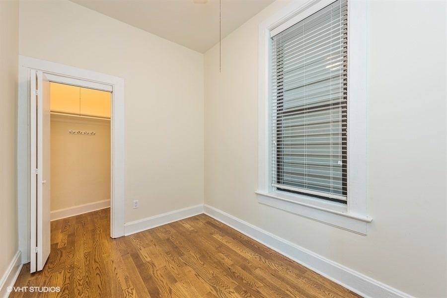 1858 W Huron Street - Photo 6