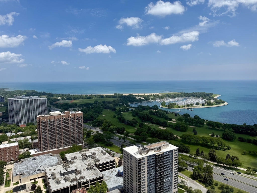 655 W Irving Park Road - Photo 20