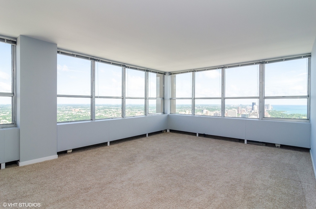 655 W Irving Park Road - Photo 3