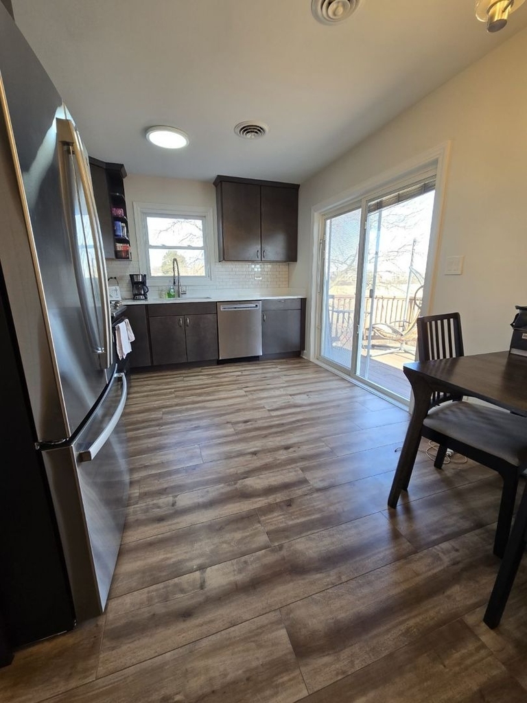 831 W Heritage Drive - Photo 4