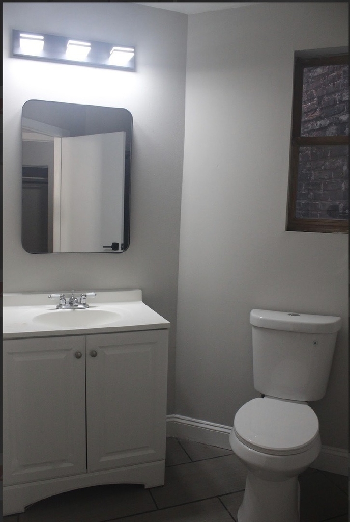 1303 W Ohio Street - Photo 5