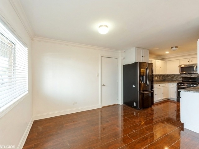 700 W Dempster Street - Photo 5