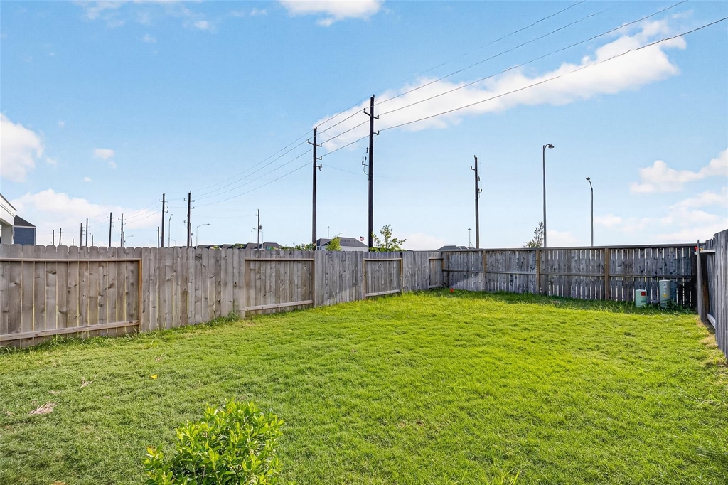 10206 Penryn Forest Trail - Photo 24