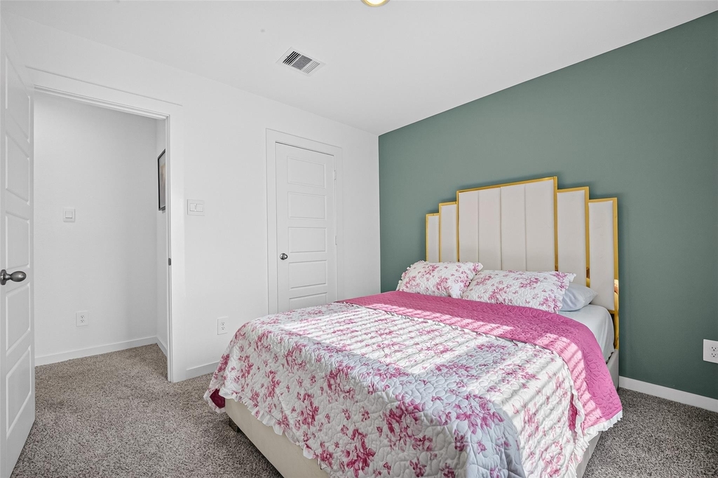 10206 Penryn Forest Trail - Photo 16
