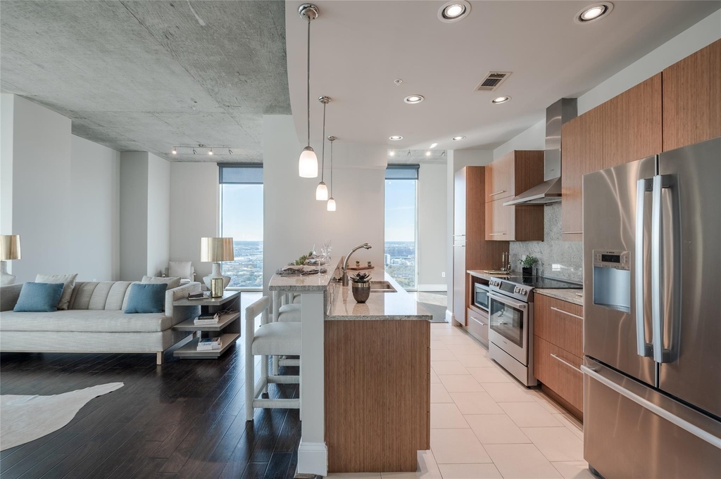 5927 Almeda Road - Photo 1