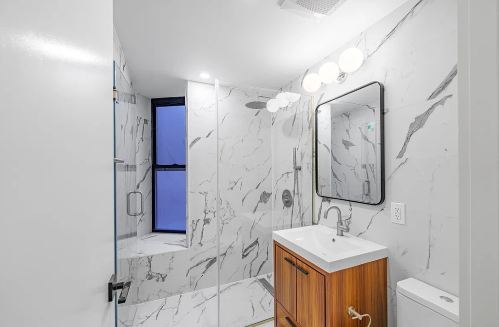 86 Washington Place - Photo 4