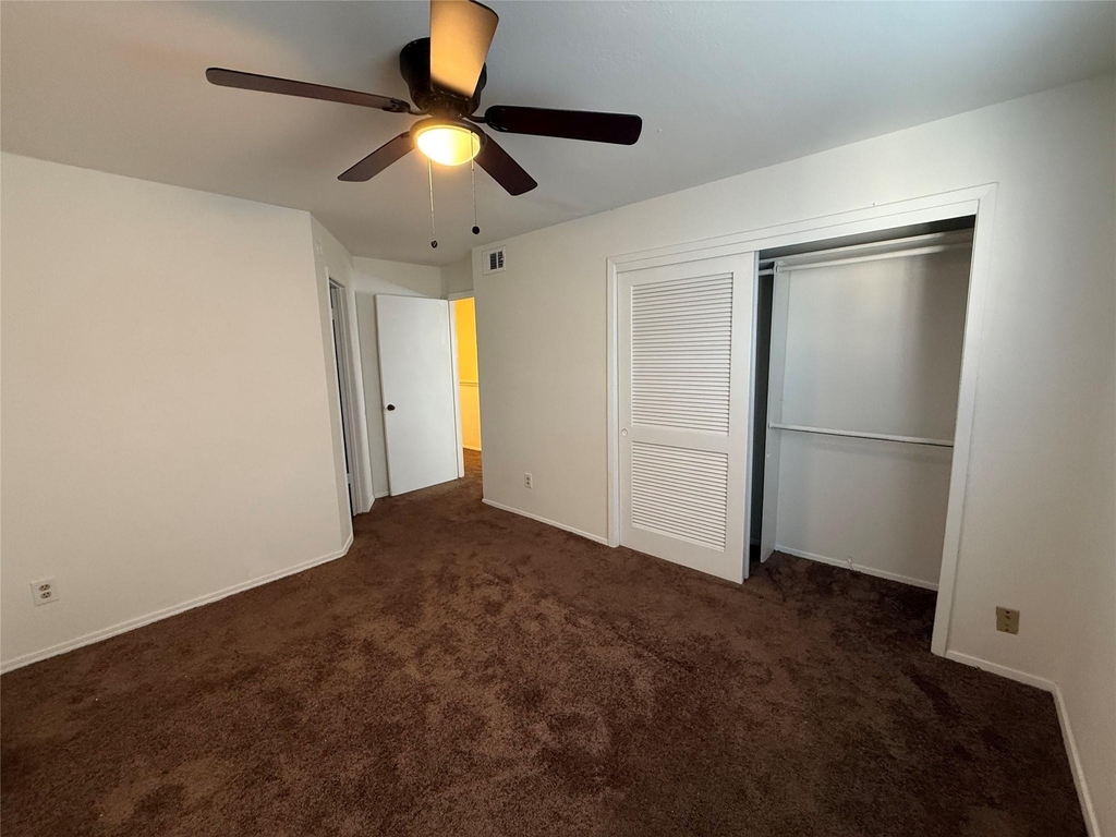 8050 Sands Point Drive - Photo 8