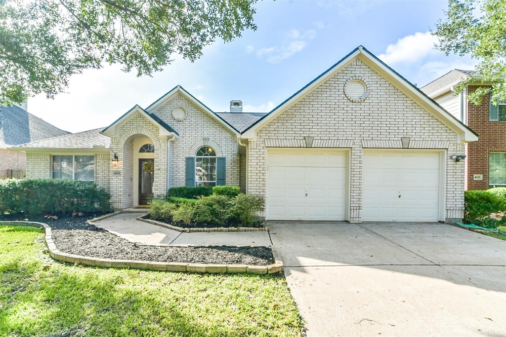 4822 Big Cedar Circle - Photo 0