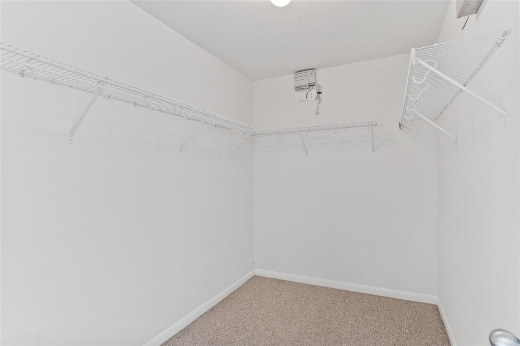 18226 Fair Grange Lane - Photo 14