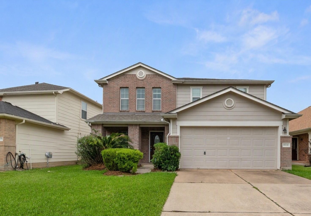 18226 Fair Grange Lane - Photo 0