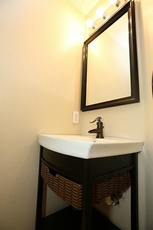 1718 Calmar Drive - Photo 8