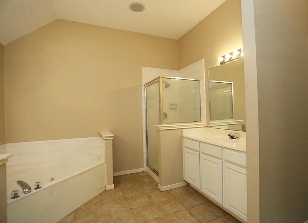 1718 Calmar Drive - Photo 15