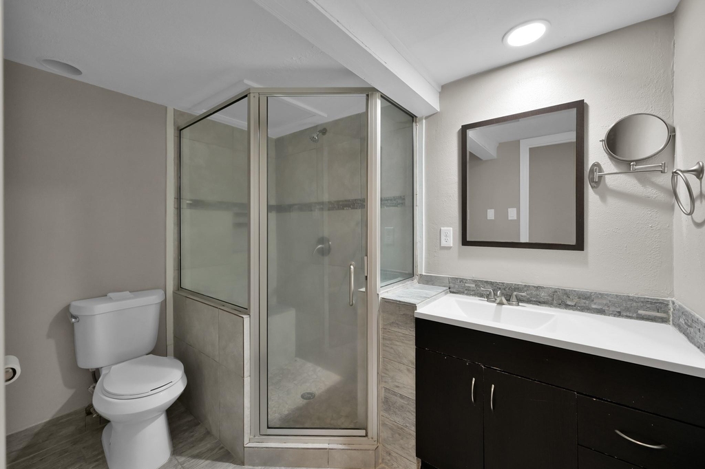 12311 Glenview Drive - Photo 13