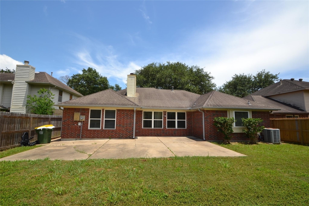 2818 Russett Place - Photo 21