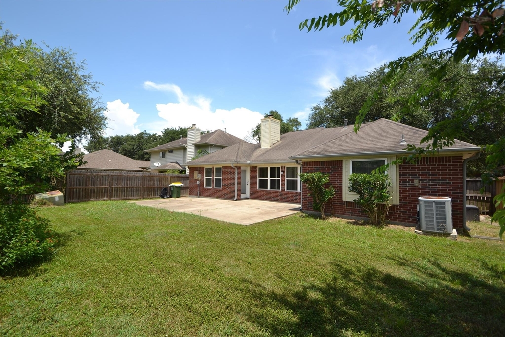 2818 Russett Place - Photo 22