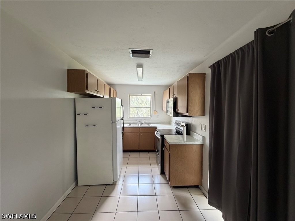 2521 Se 16th Place - Photo 3