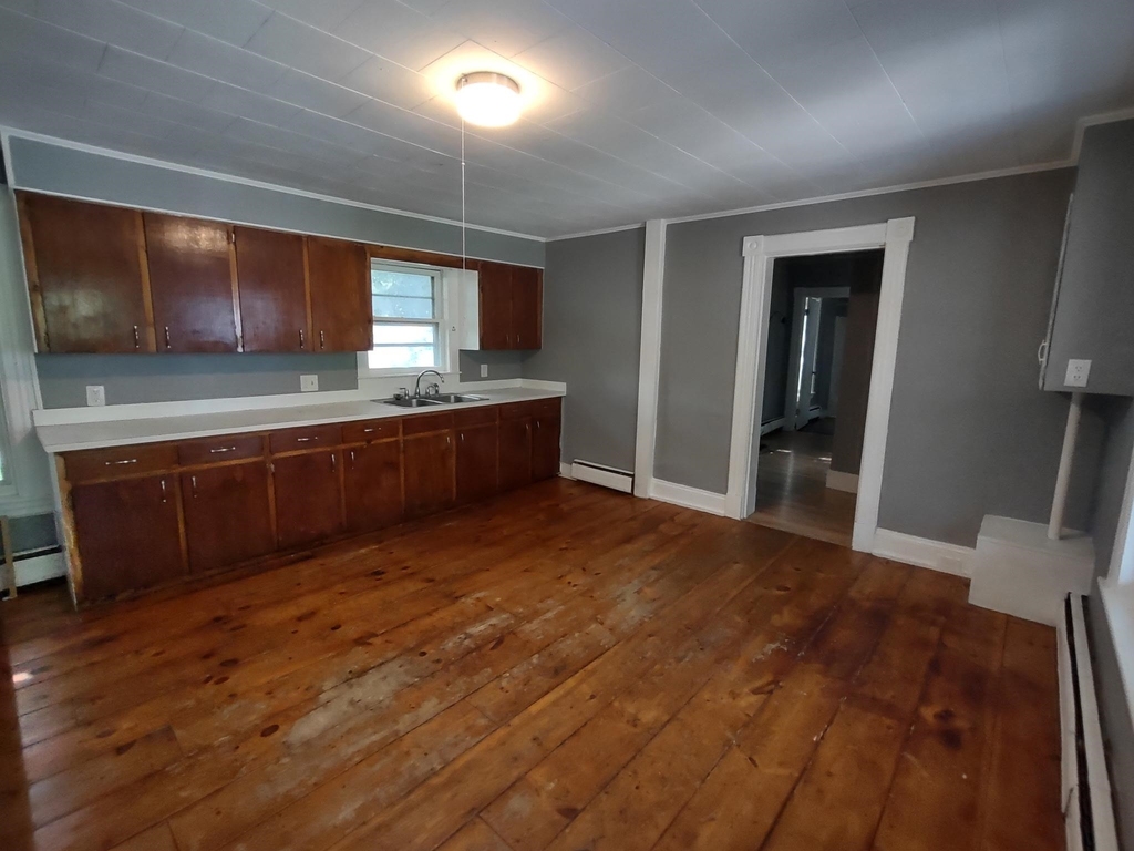 47 Walnut - Photo 0