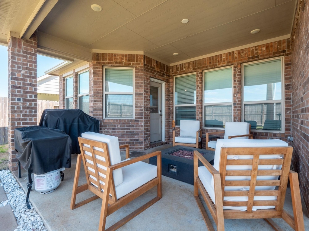 16431 Elkcreek Drive - Photo 21