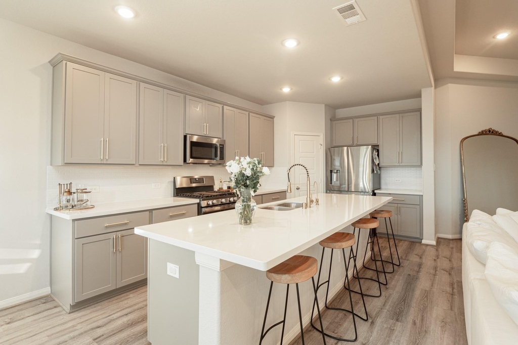 16431 Elkcreek Drive - Photo 3