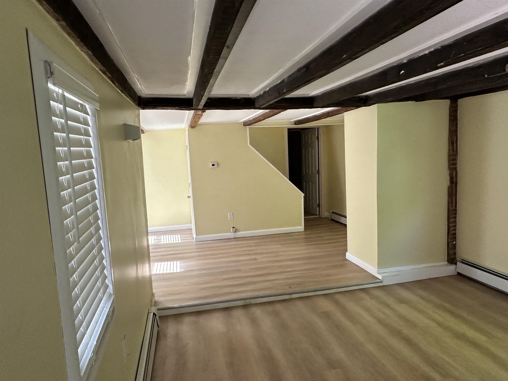 13 Central - Photo 3