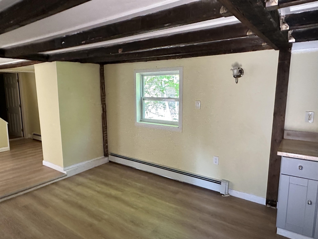 13 Central - Photo 2
