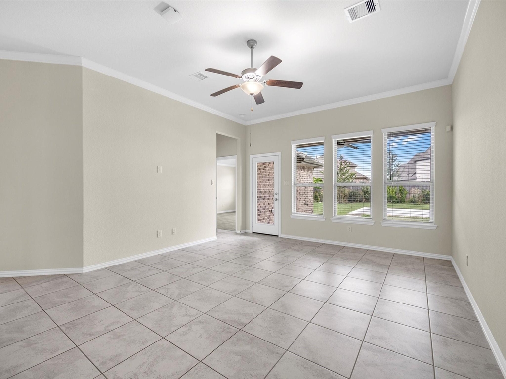 15211 Montezuma Quail Drive - Photo 5
