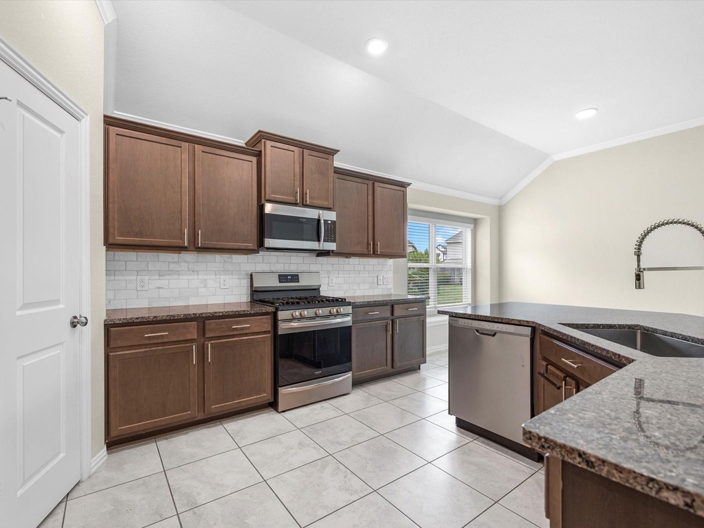 15211 Montezuma Quail Drive - Photo 6