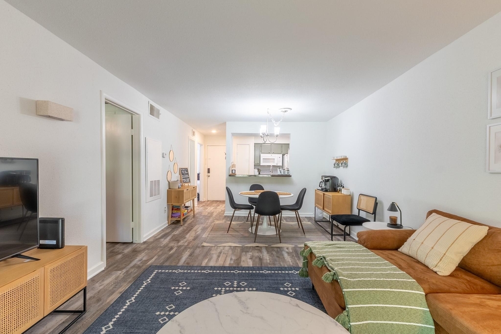 13151 Walden Road - Photo 11