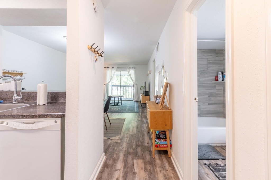 13151 Walden Road - Photo 5