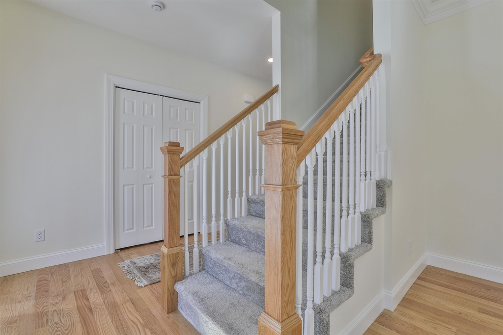22 Reeds Ferry - Photo 31