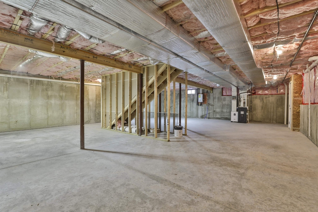 22 Reeds Ferry - Photo 51
