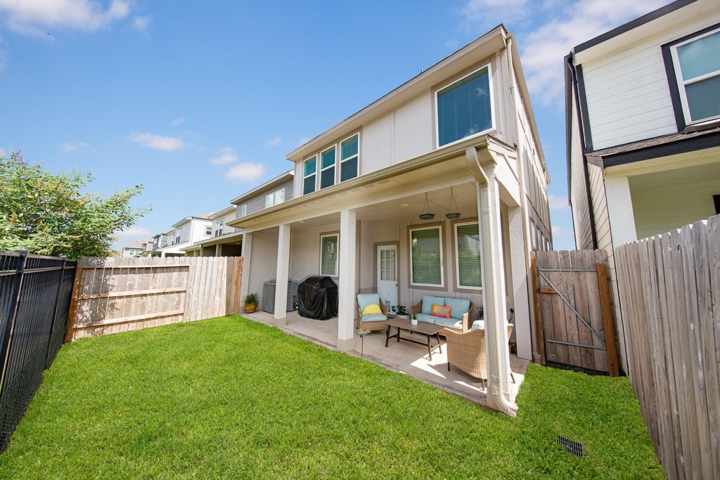 14807 Slow River Avenue - Photo 43