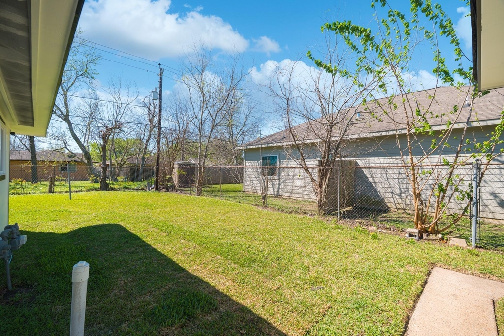 3538 Cork Drive - Photo 42