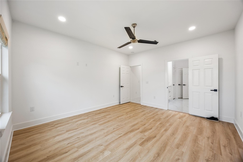 1121 Austin Street - Photo 25