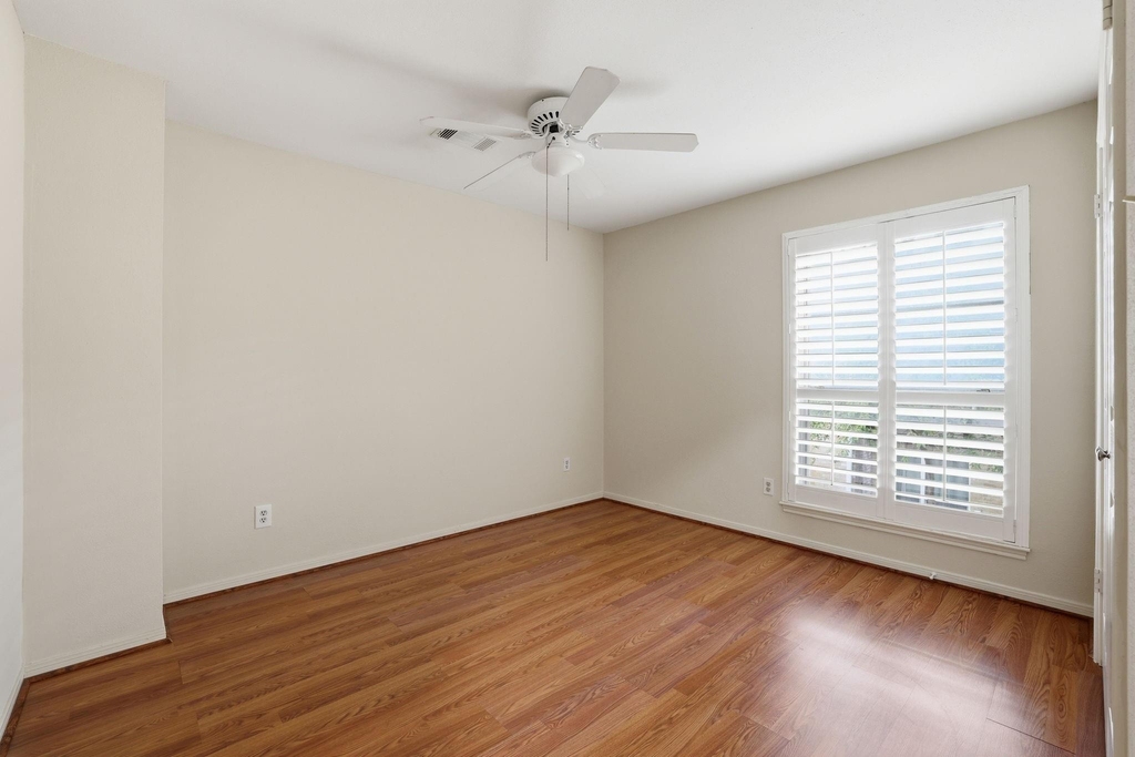 14121 Lost Meadow Lane - Photo 28
