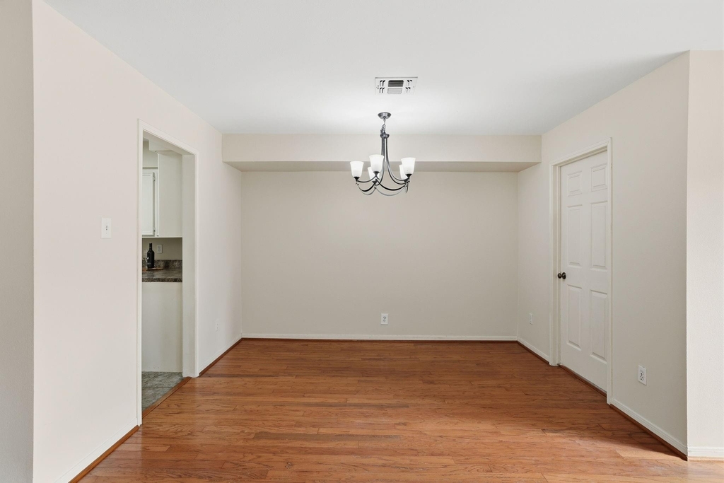14121 Lost Meadow Lane - Photo 17