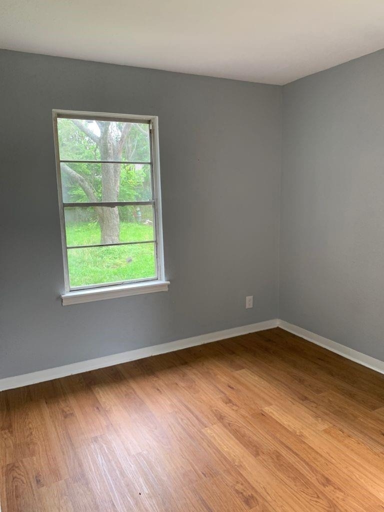 10601 Ambursen Street - Photo 4