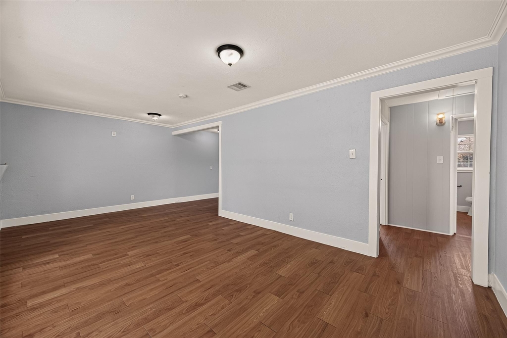 10601 Ambursen Street - Photo 11