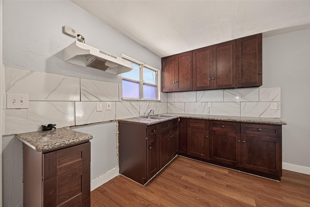 10601 Ambursen Street - Photo 16