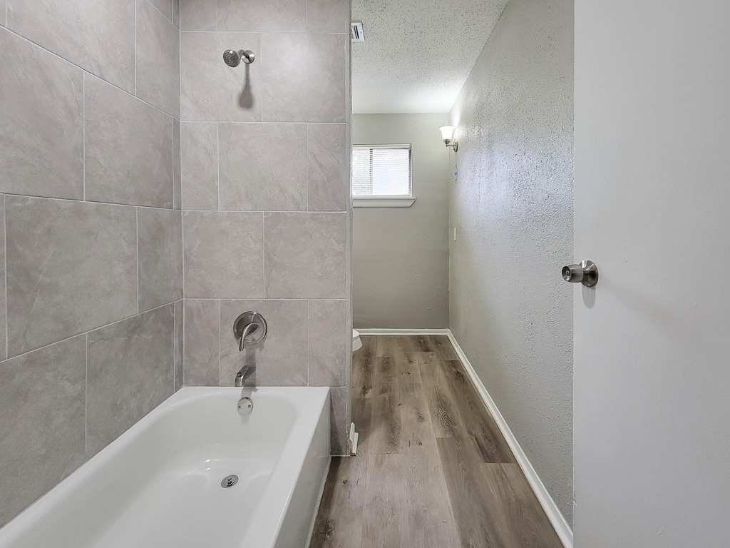 3121 Proswimmer Street - Photo 3