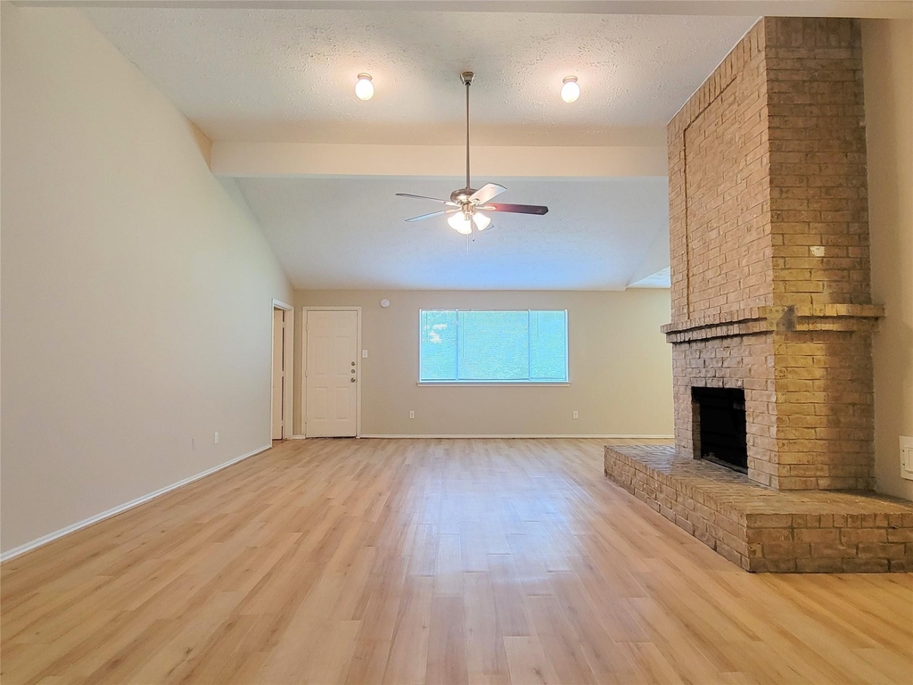 19407 Spanish Needle Drive - Photo 2