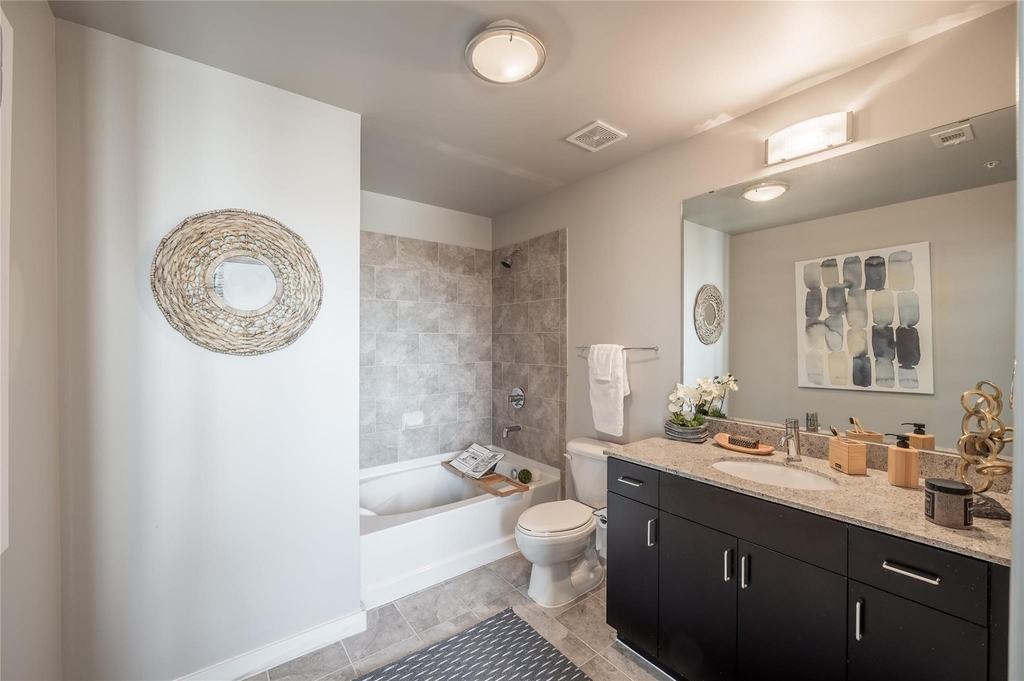 5927 Almeda Road - Photo 5