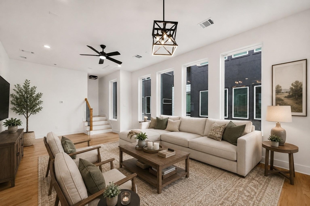 1938 Laverne Street - Photo 11