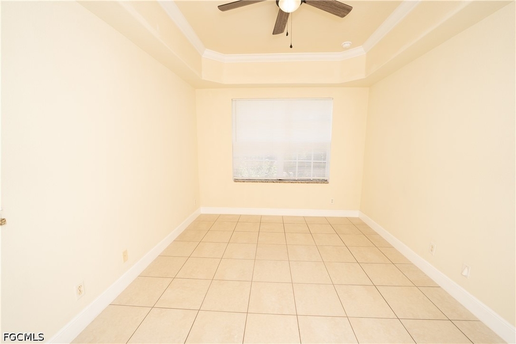 325/327 Se 23rd Avenue - Photo 8