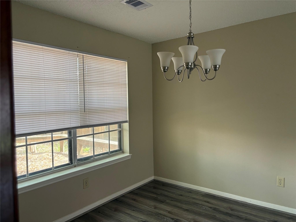 3310 Mulberry Hill Lane - Photo 4