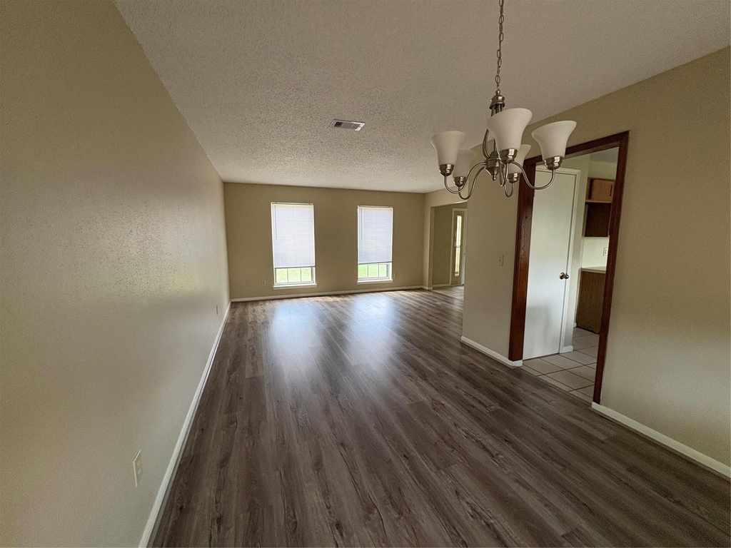 3310 Mulberry Hill Lane - Photo 3