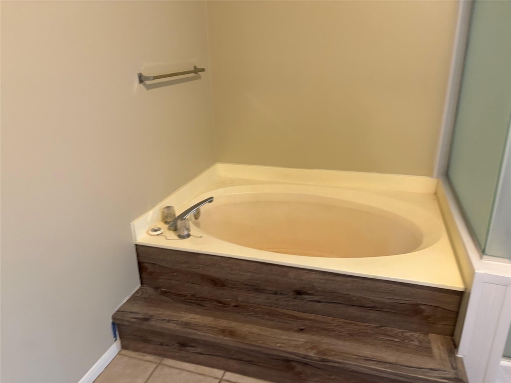 3310 Mulberry Hill Lane - Photo 7